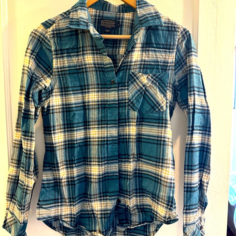 Pendleton Women’s XS button up